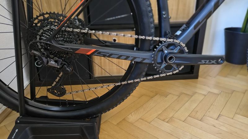 Scott Scale 910 /L/ 10kg / XT 1x12