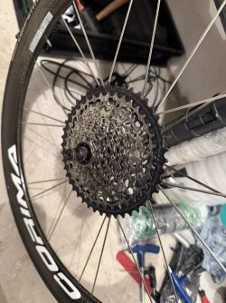 Kazeta SRAM Force XG 1271 D1 XPLR 10-44