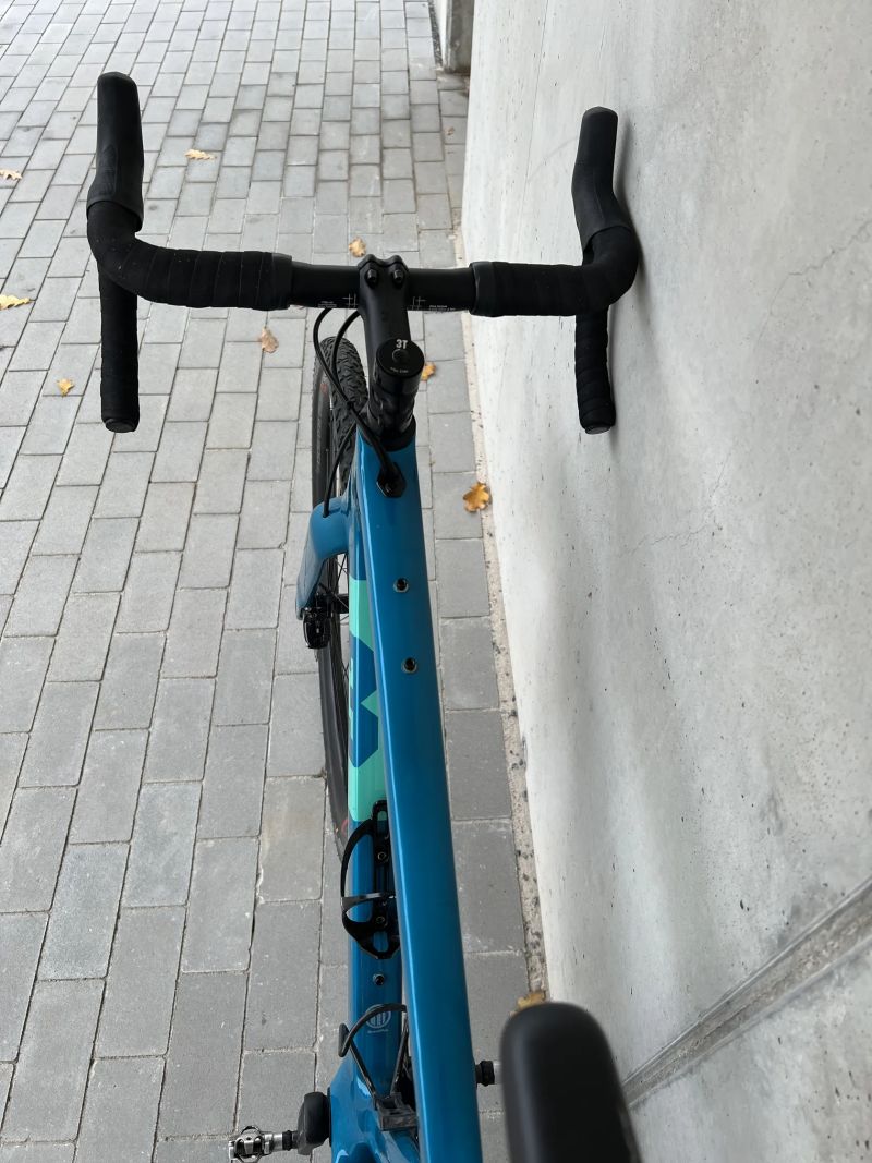 3T Exploro Pro Rival