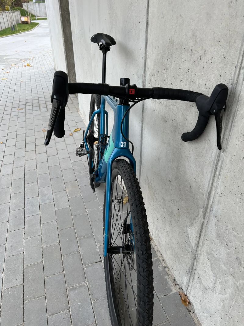 3T Exploro Pro Rival