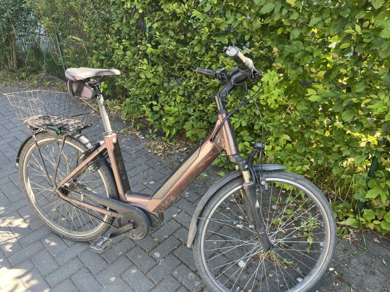 Winora Sinus N7 baterie Bosch 500Wh, řazení v náboji Shimano Nexus-