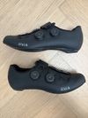 Tretry Fizik Vento Infinito Carbon 2 Silniční 42 black Unisex