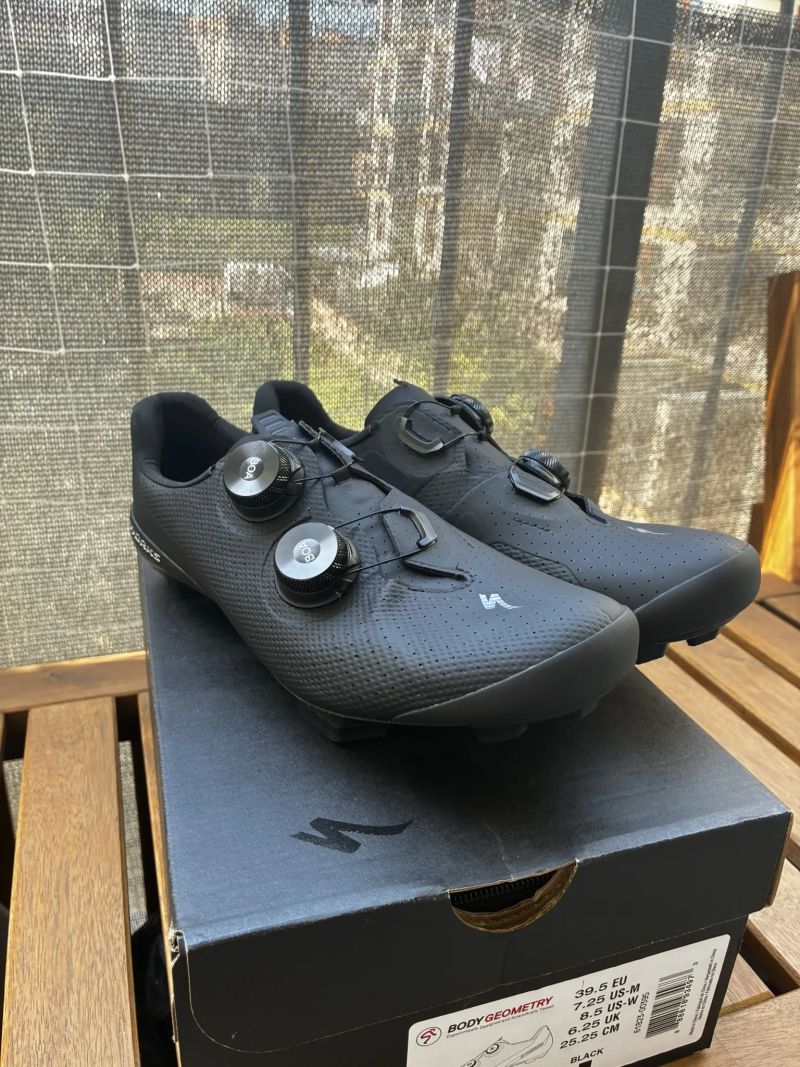 Specialized S-works Recon velikost 39.5