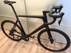 Rose Reveal Six Ultegra Di2 - karbonové silniční kolo