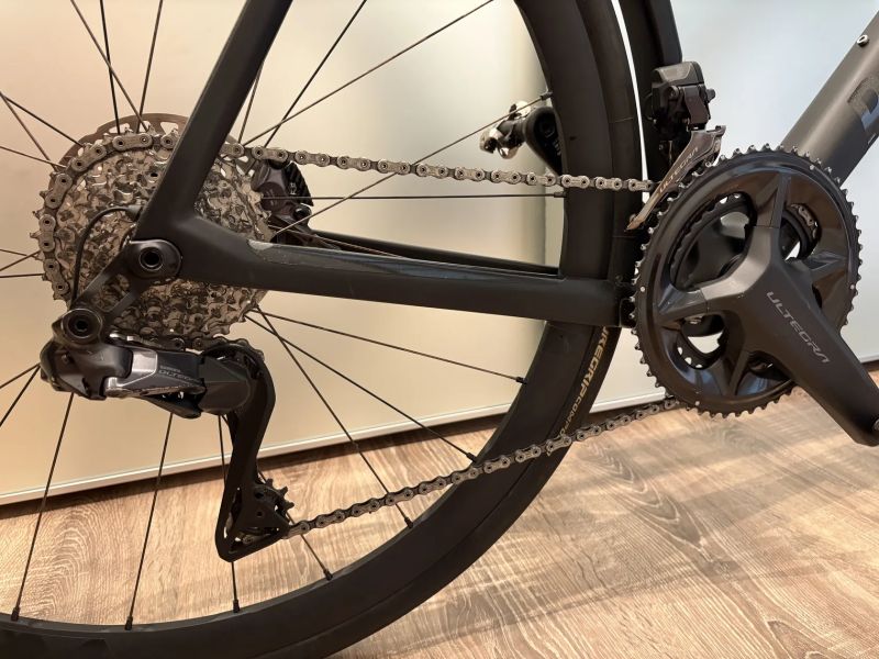 Rose Reveal Six Ultegra Di2 - karbonové silniční kolo