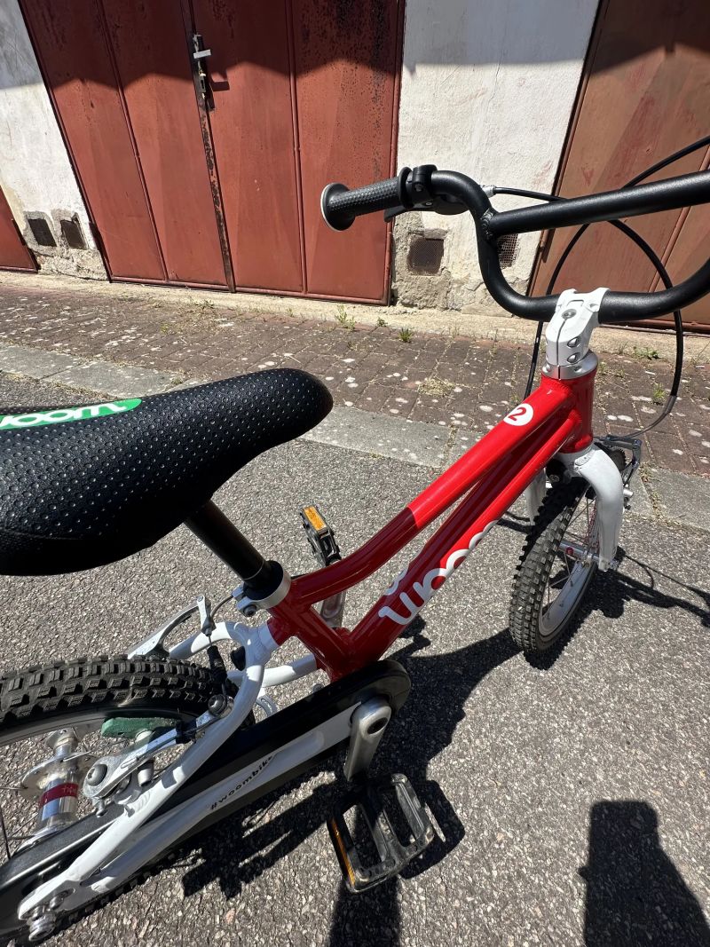 WOOM 2 – dětské kolo 14” (červené) – 5 900 Kč