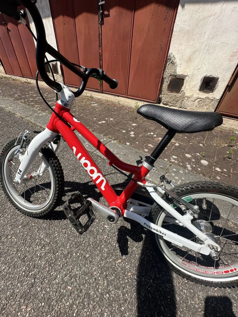 WOOM 2 – dětské kolo 14” (červené) – 5 900 Kč