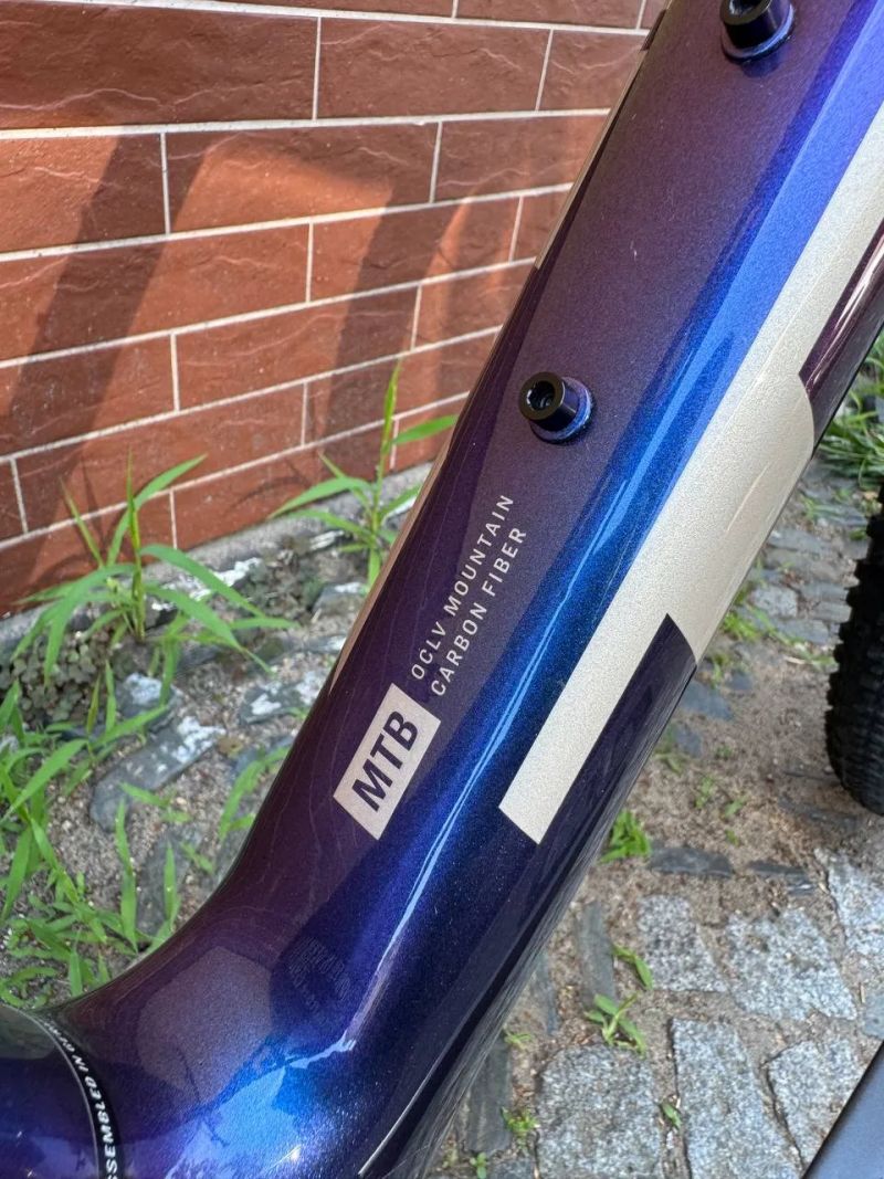 Trek Procaliber 9.5 Gen3 Hex Blue Carbon Horské kolo
