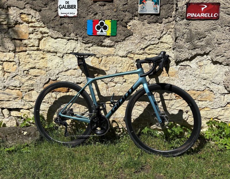 Giant TCR Advanced Pro 1 Di2-Disc
