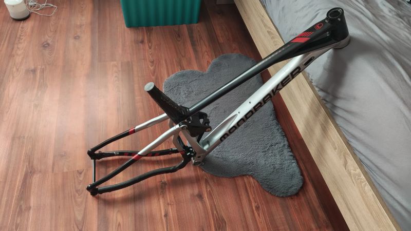 Mondraker Superfoxy R | ２９" ＳＵＰＥＲＥＮＤＵＲＯ