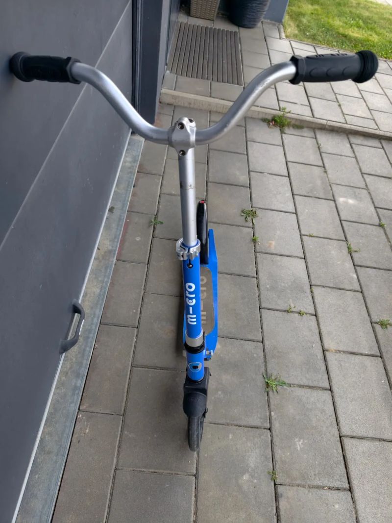 Micro Cruiser (2020) – kvalitní dětská koloběžka s velkými koly