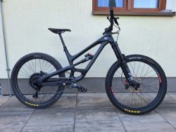 YT Industries capra