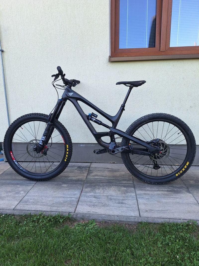 YT Industries capra