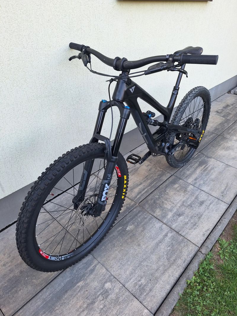 YT Industries capra