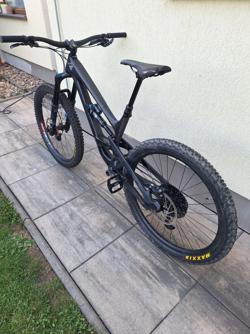 YT Industries capra