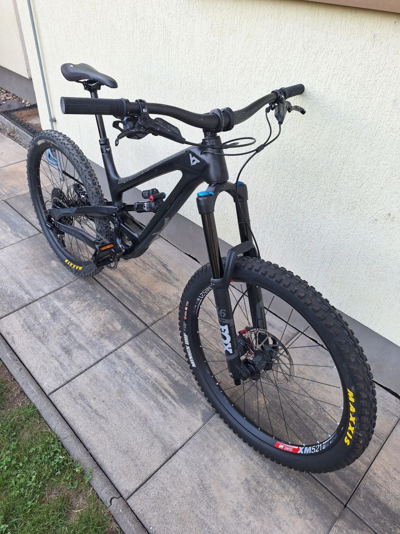 YT Industries capra