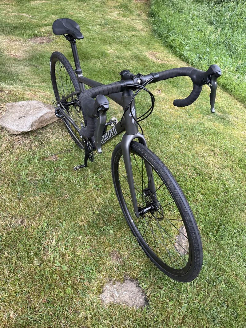 Specialized Diverge Base E5 vel 54