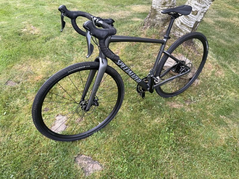 Specialized Diverge Base E5 vel 54