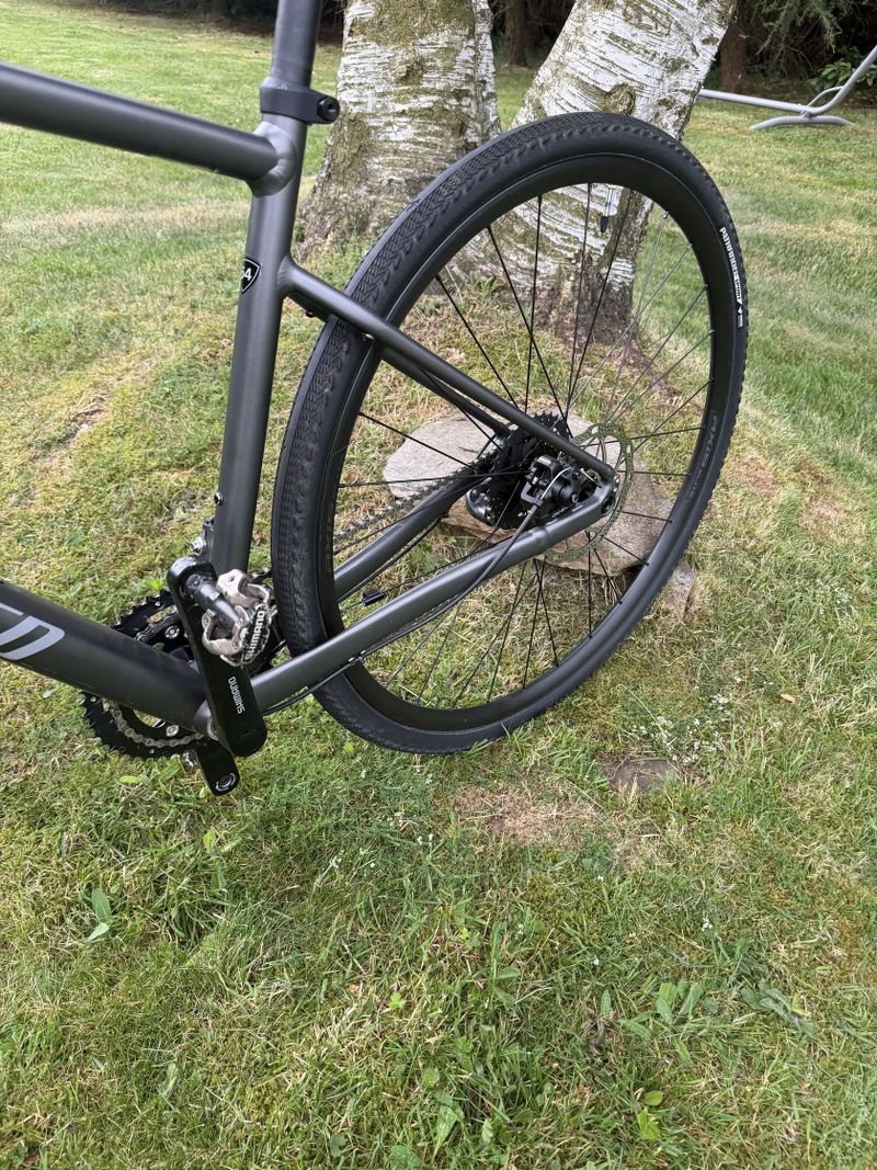 Specialized Diverge Base E5 vel 54