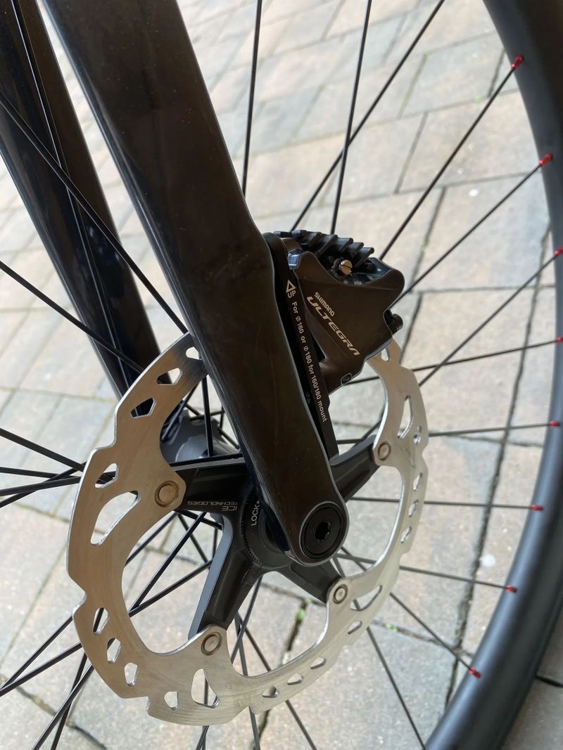 BIXS Gran Turismo X Carbon 