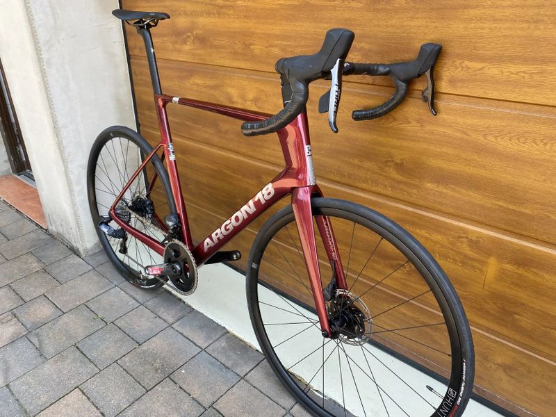 Argon 18 Sum Force AXS carbon 