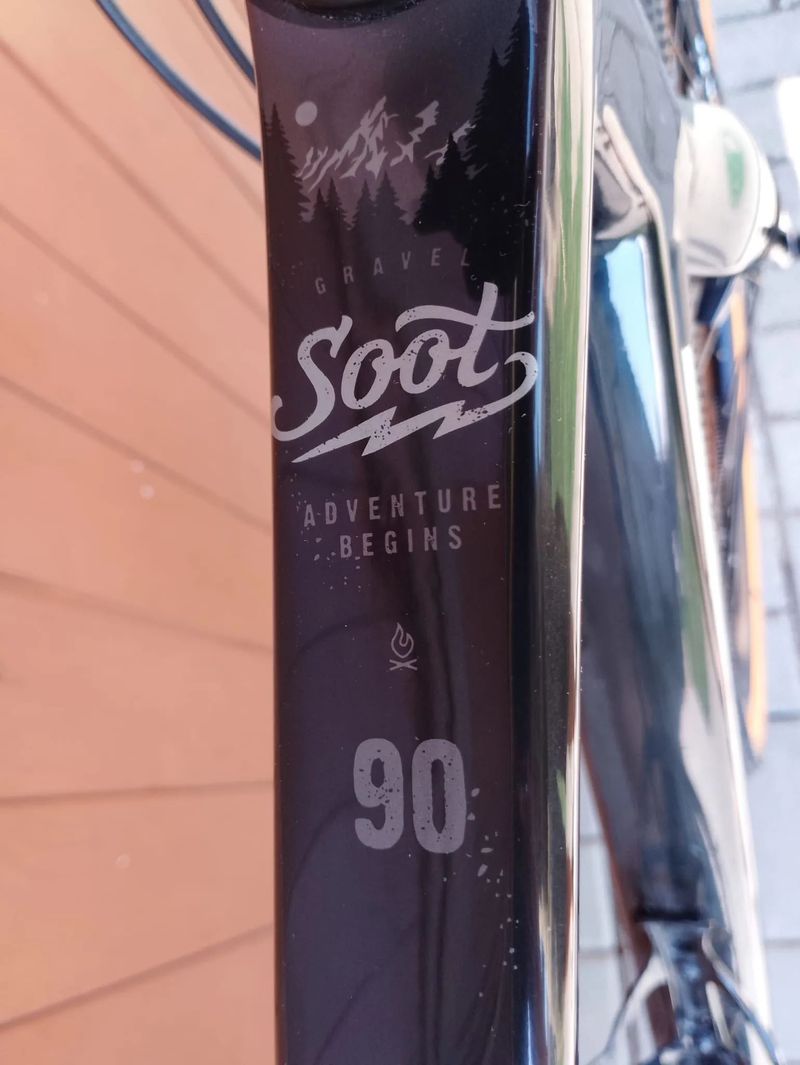 Kellys SOOT 90
