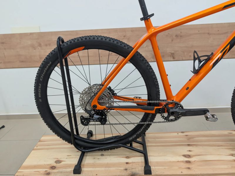 KTM Myroon pro