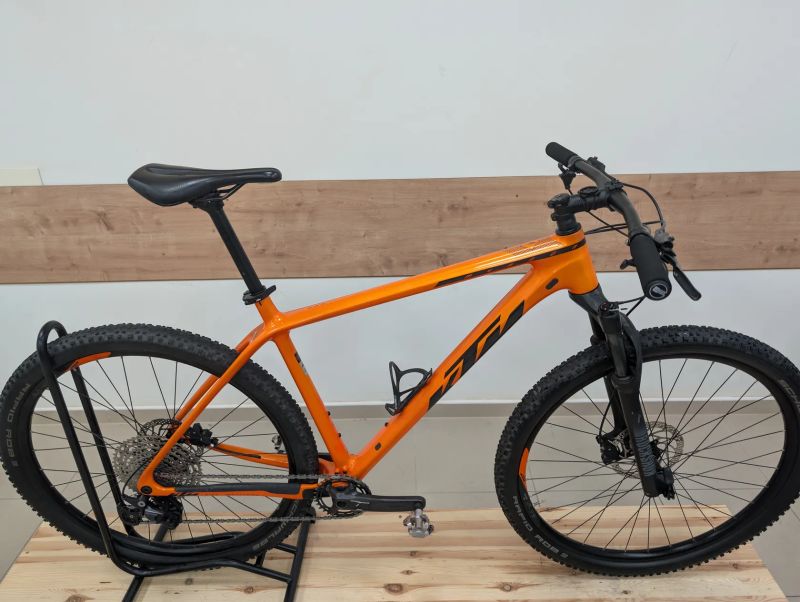 KTM Myroon pro