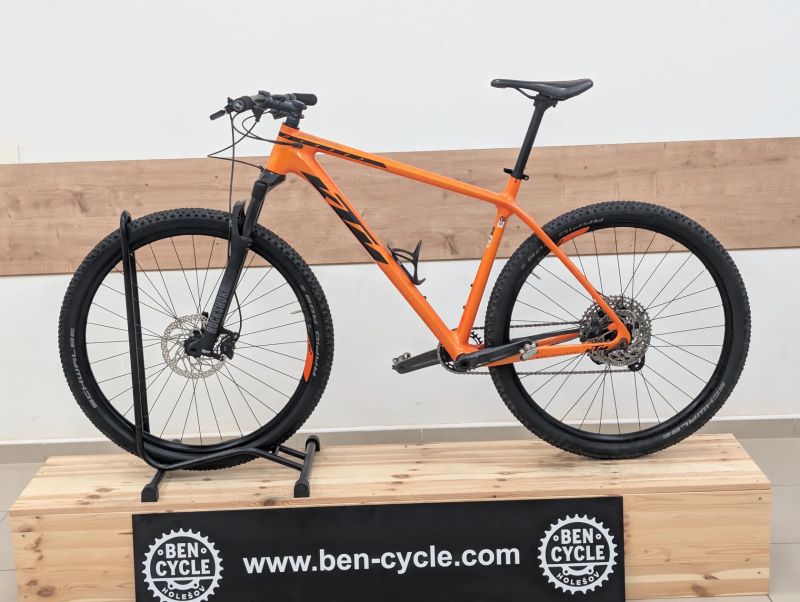 KTM Myroon pro