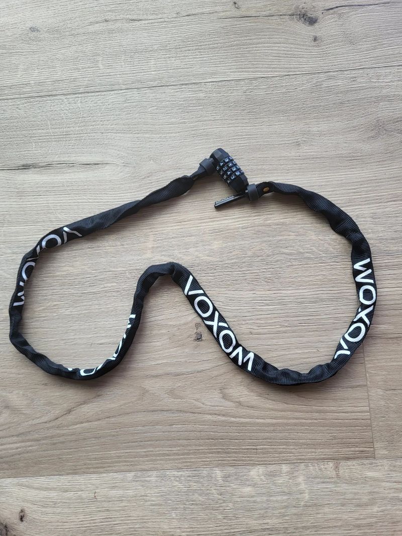 Řetězový zámek na kód