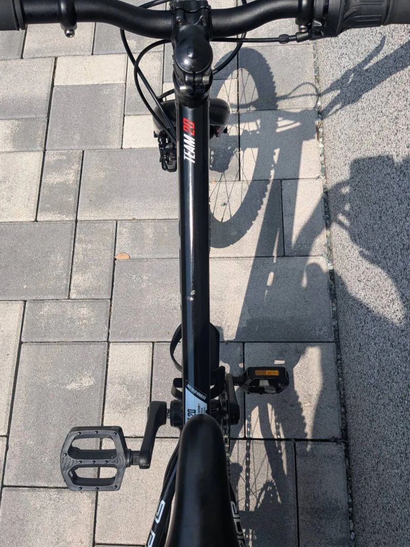 Závodní raketa: Dětské kolo Superior Team 20" (Hydraulické brzdy)