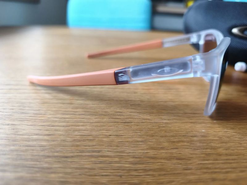 sportovní brýle OAKLEY Jawbreaker CUSTOM a ACTUATOR SQ