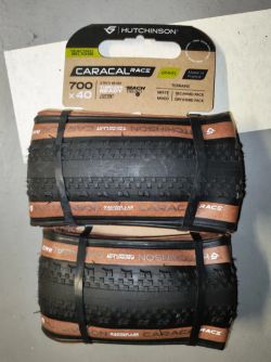 Hutchinson caracal race 40mm