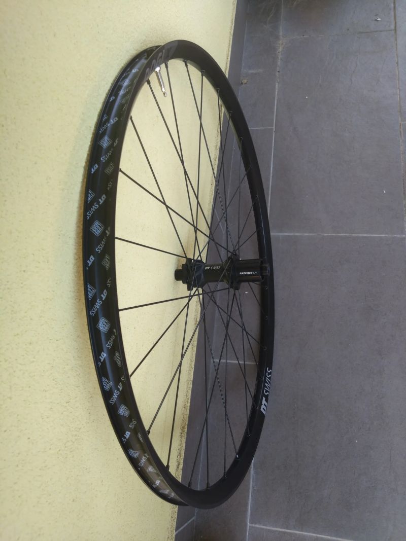 DT Swiss x1900