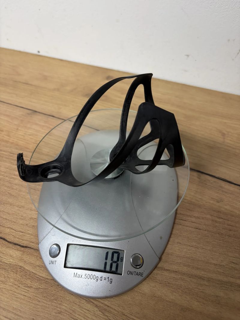 2x carbon kosiky 18g bontrager xxx replika