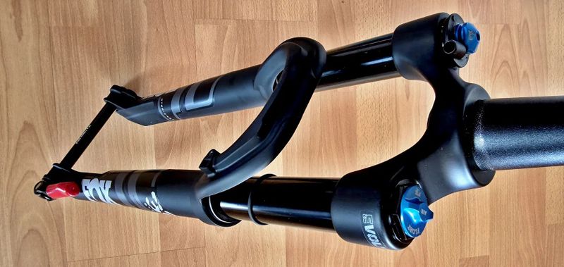 Predam novu FOX Racing Shox 32 Float SC 29" Performance 100mm Grip Boost 15x110mm Remote