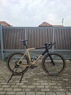 Canyon Grail CF SLX