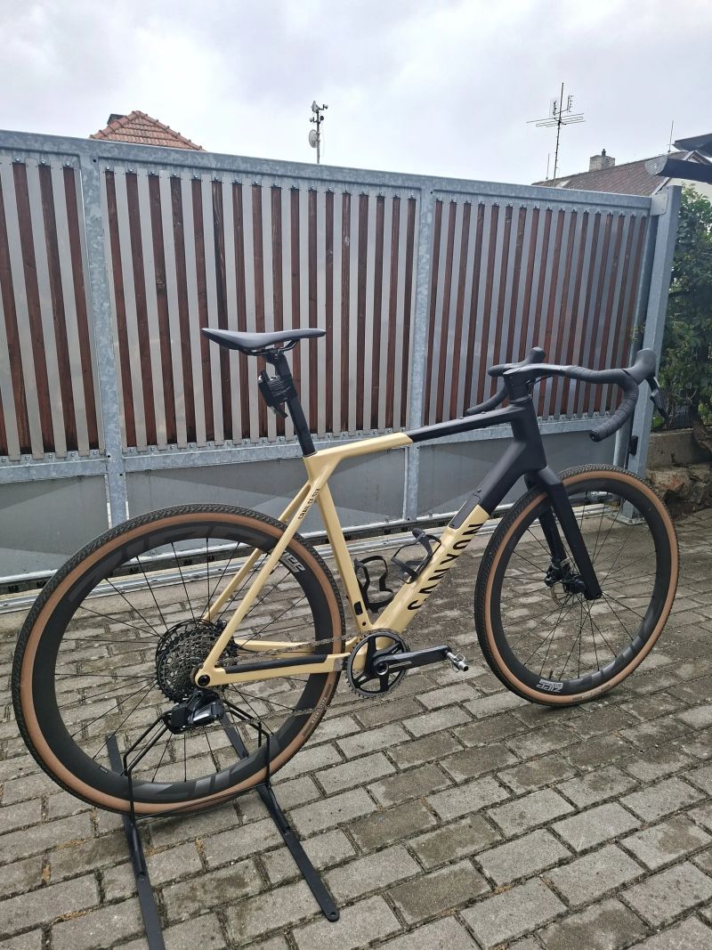Canyon Grail CF SLX