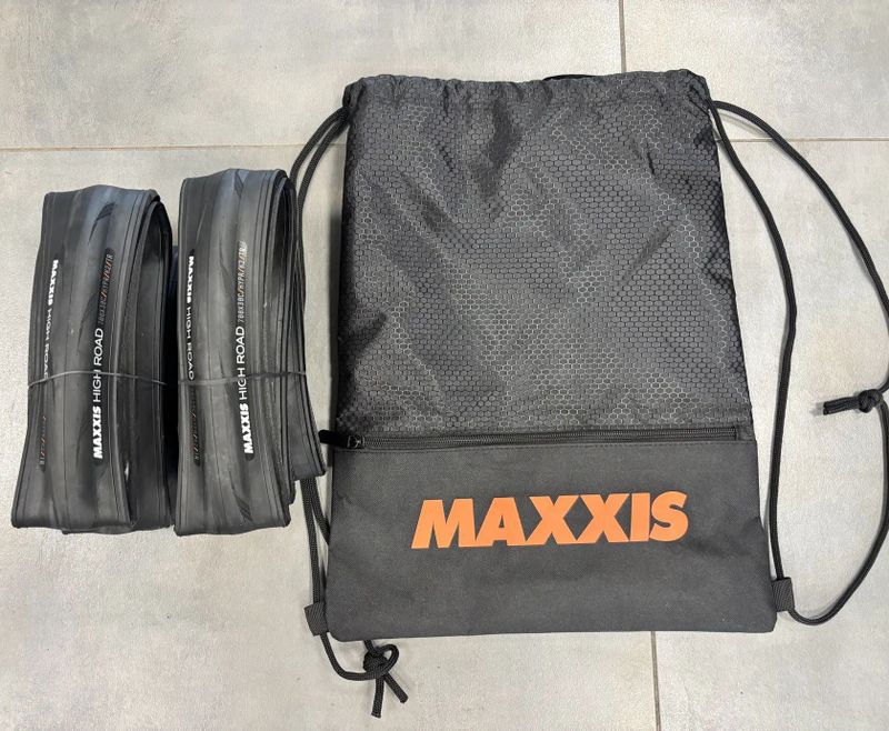 Silniční pláště Maxxis High Road TR 30mm