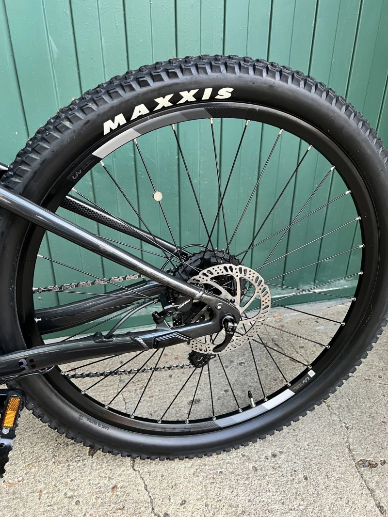 Giant Liv Tempt E+ 3