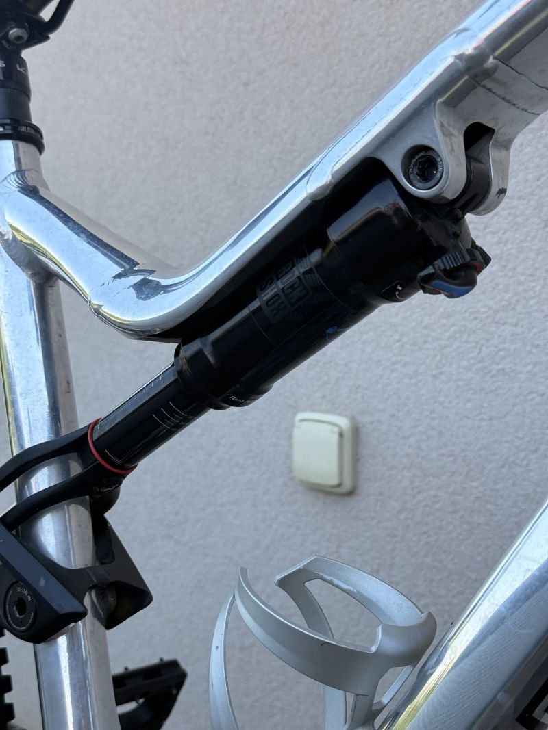 Commencal Meta AM V4.2