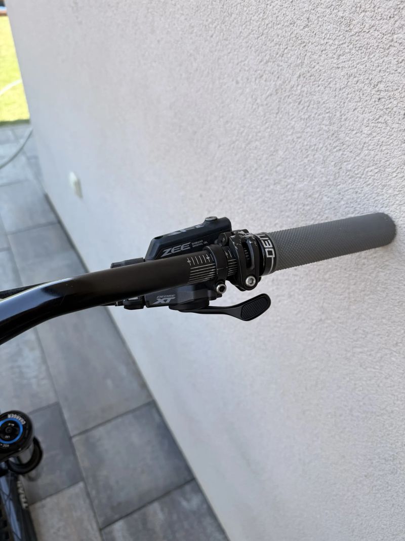 Commencal Meta AM V4.2