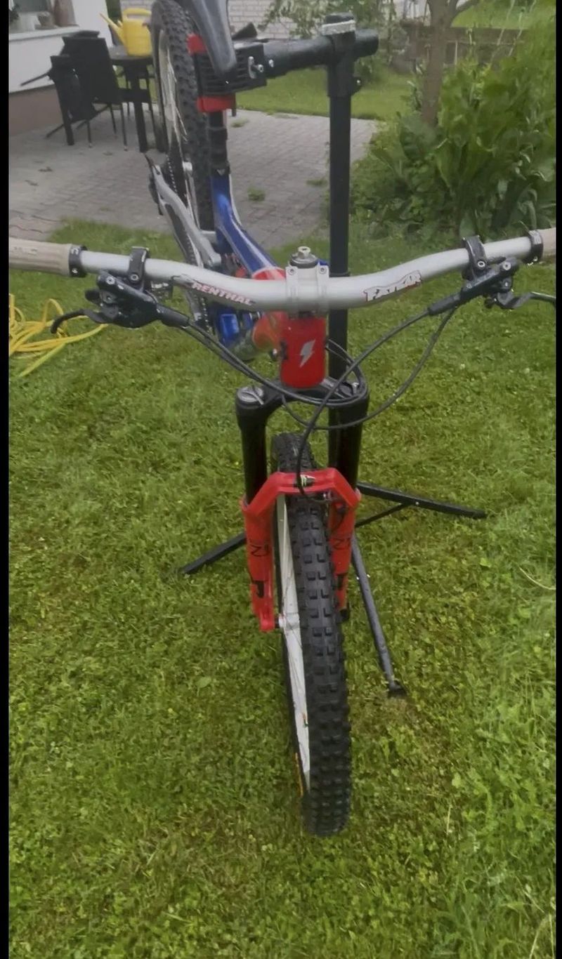 YT Industries Jeffsy 13