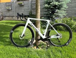 Canyon Ultimate CF SLX 8 Di2 Speed