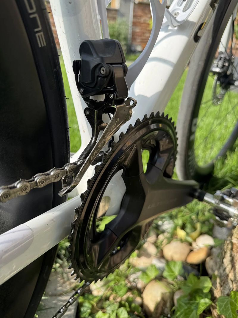 Canyon Ultimate CF SLX 8 Di2 Speed