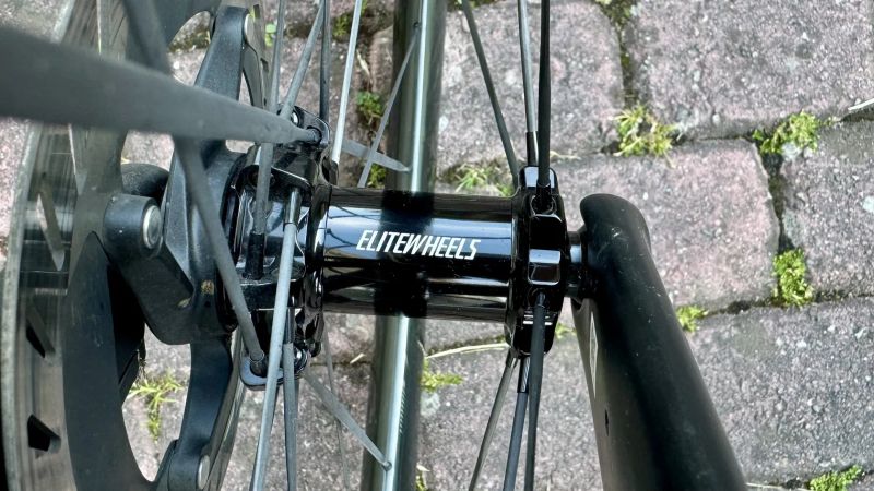 Canyon Aeroad CF SLX 8 Di2