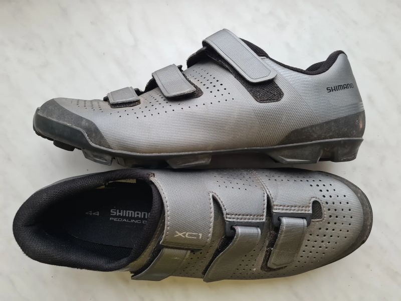 Prodám Tretry Shimano SH-XC100, silver, vel. 44