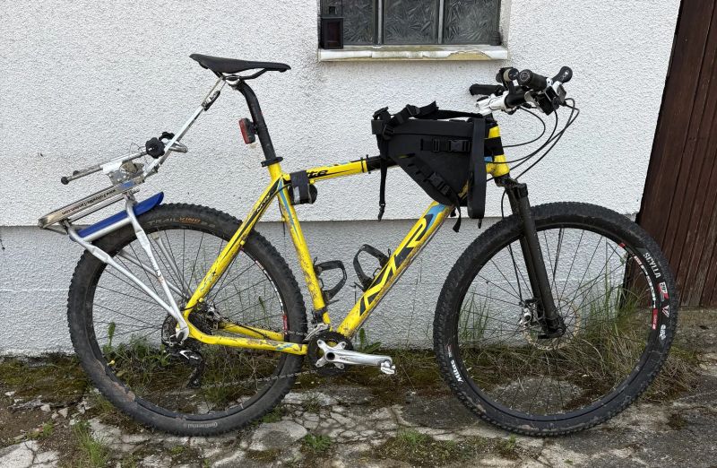 Follow me tandem