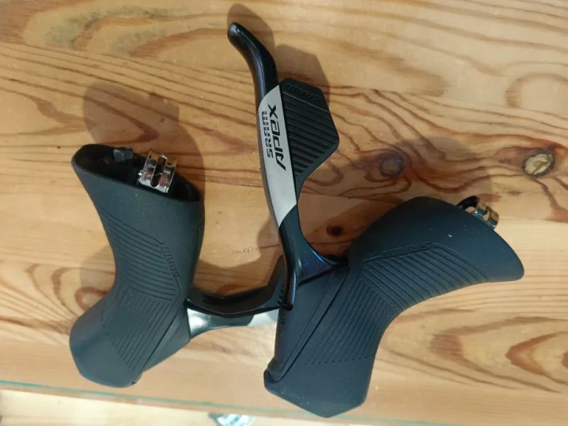 Sram APEX