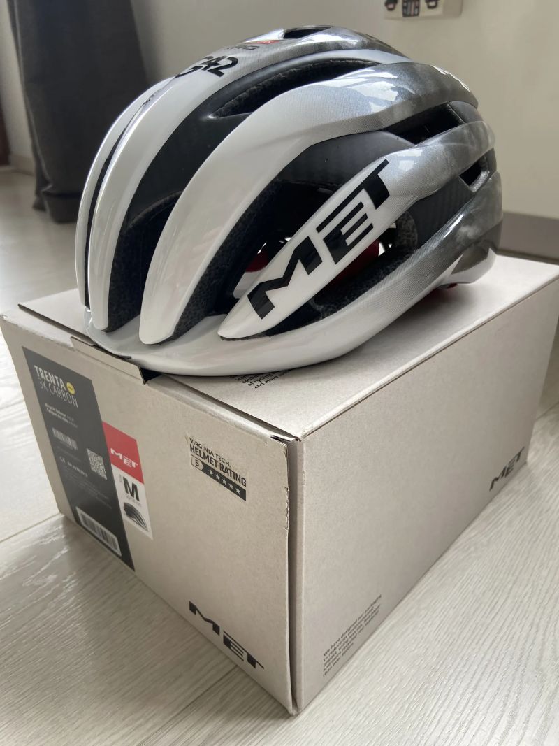 Met Trenta 3K carbon